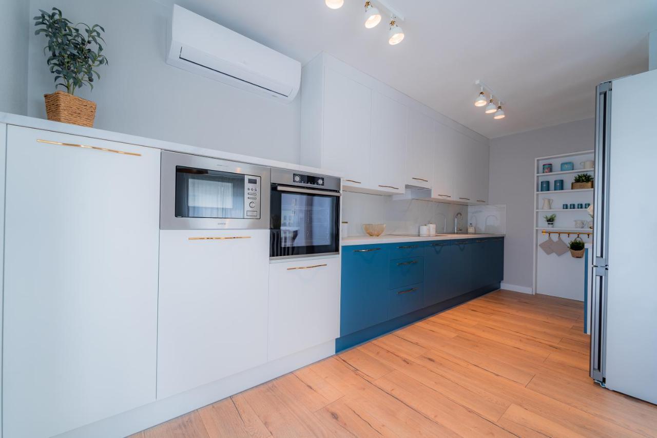 Luxury Apartment Laluna Kamen 外观 照片